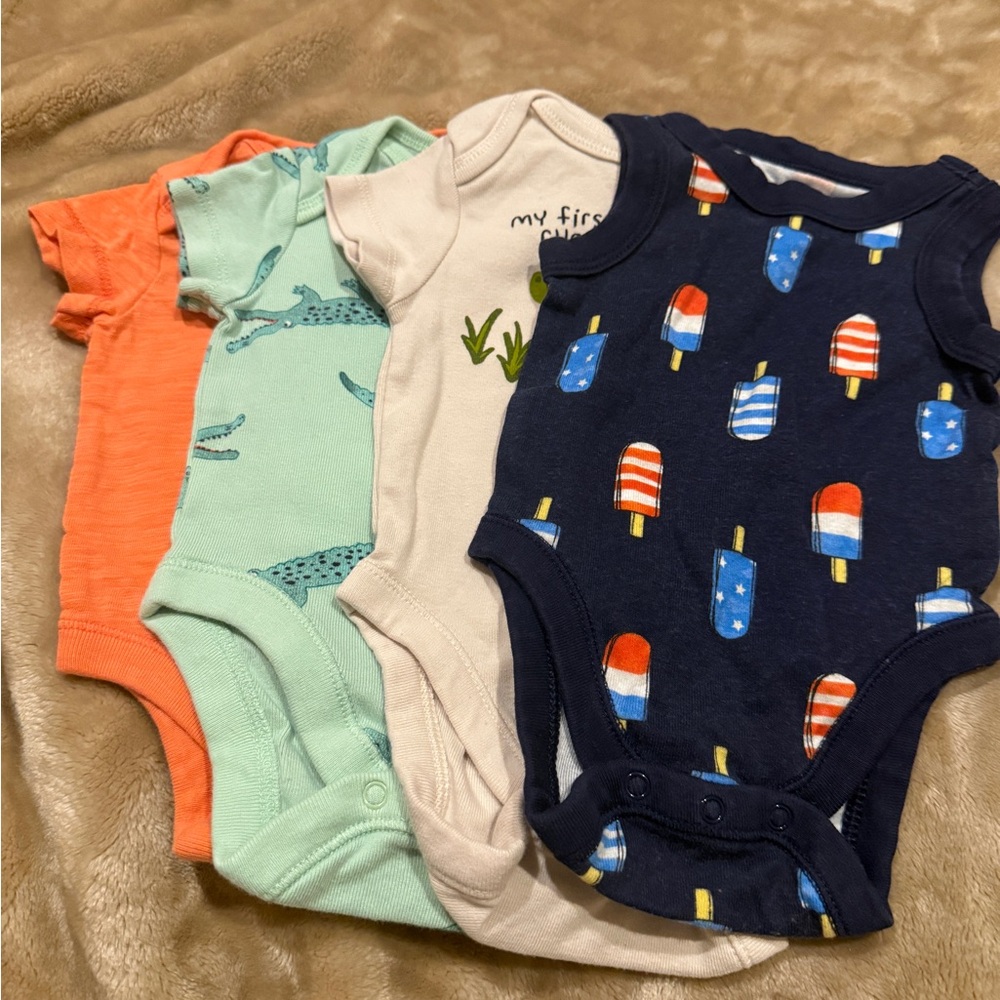 Old Navy onesies multi color, boys